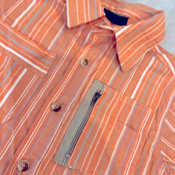 NWT KIDS BUTTON DOWN SHIRT - Picture 2 of 2